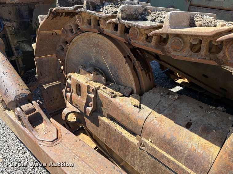 image for item ER3452 1968 Caterpillar D7E dozer