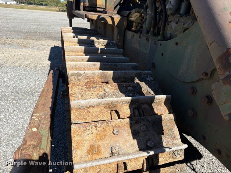 image for item ER3452 1968 Caterpillar D7E dozer