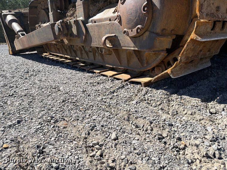 image for item ER3452 1968 Caterpillar D7E dozer