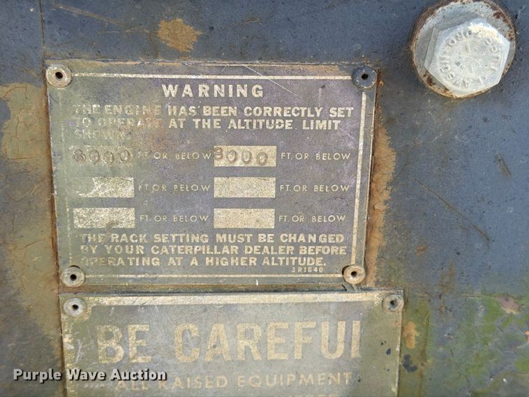image for item ER3452 1968 Caterpillar D7E dozer