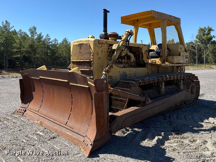 image for item ER3453 1976 Caterpillar D8K dozer