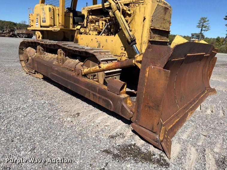 image for item ER3453 1976 Caterpillar D8K dozer