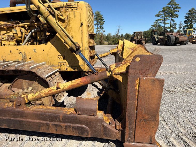 image for item ER3453 1976 Caterpillar D8K dozer