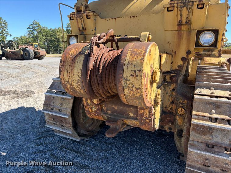 image for item ER3453 1976 Caterpillar D8K dozer