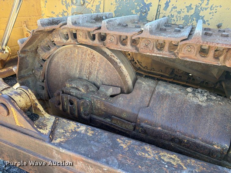 image for item ER3453 1976 Caterpillar D8K dozer
