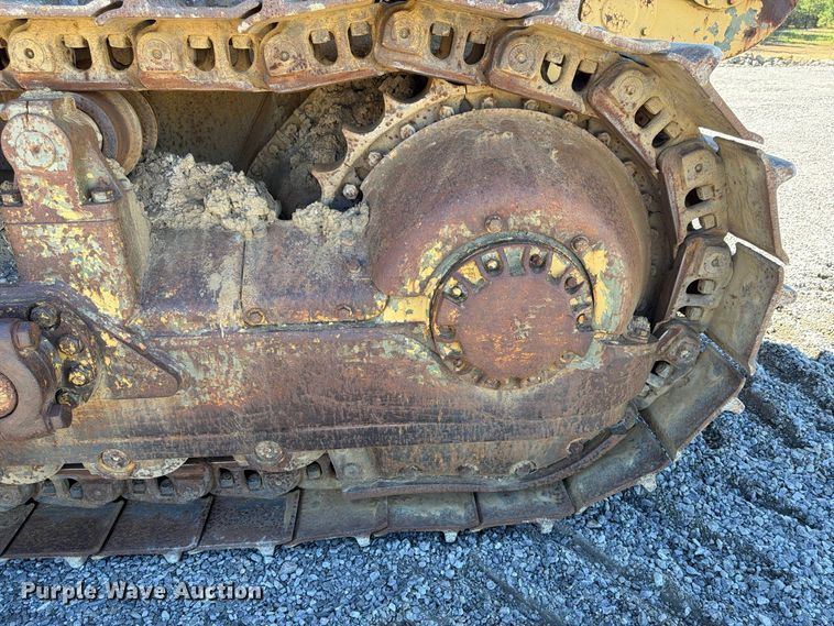 image for item ER3453 1976 Caterpillar D8K dozer
