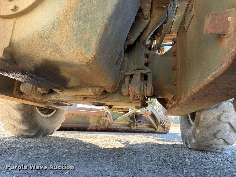 image for item ER3454 1983 Caterpillar 130G MIL motor grader