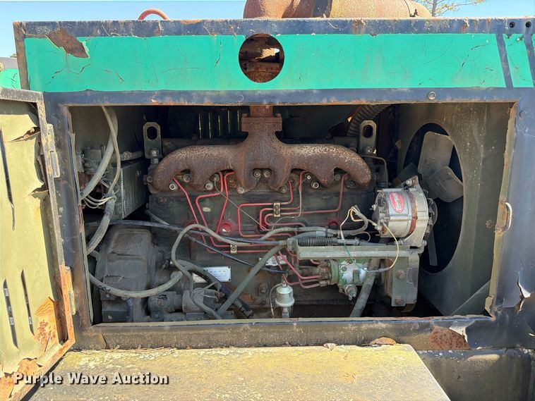 image for item ER3455 1985 Grove RT41AA crane