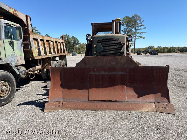 image for item ER3456 1966 Caterpillar D7E dozer