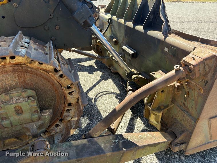 image for item ER3456 1966 Caterpillar D7E dozer
