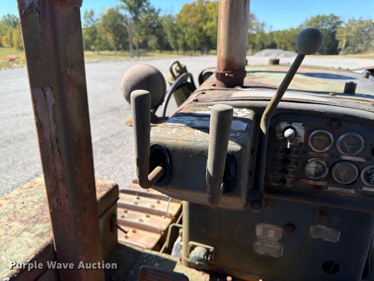 image for item ER3456 1966 Caterpillar D7E dozer
