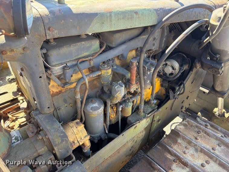 image for item ER3456 1966 Caterpillar D7E dozer