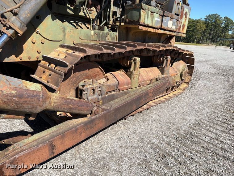 image for item ER3456 1966 Caterpillar D7E dozer