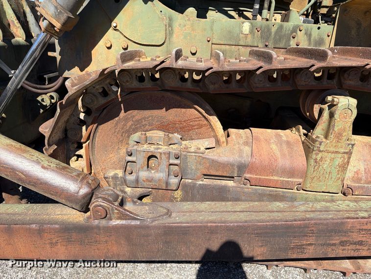 image for item ER3456 1966 Caterpillar D7E dozer