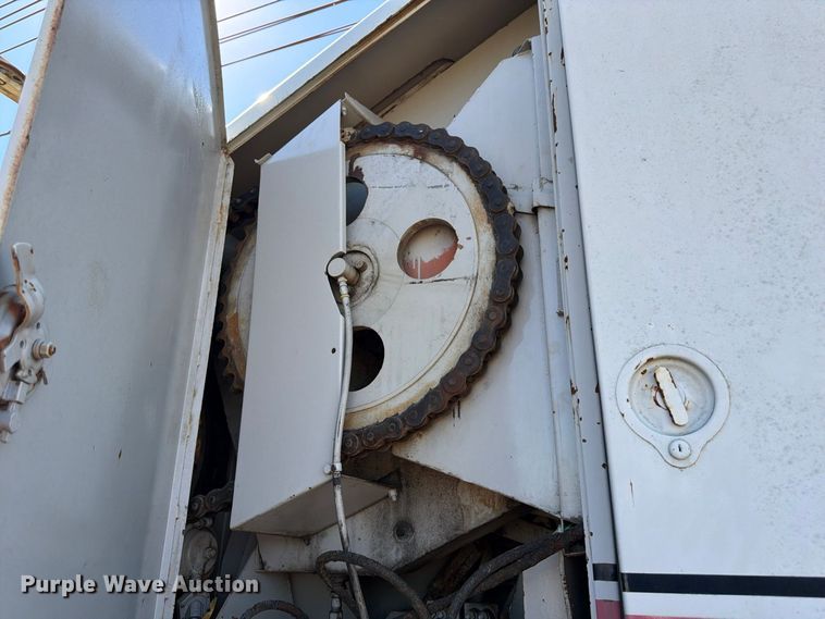 image for item ER3457 1971 Koehring 440 crane truck