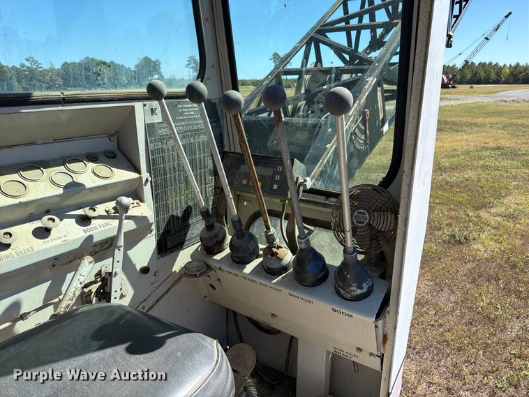 image for item ER3457 1971 Koehring 440 crane truck