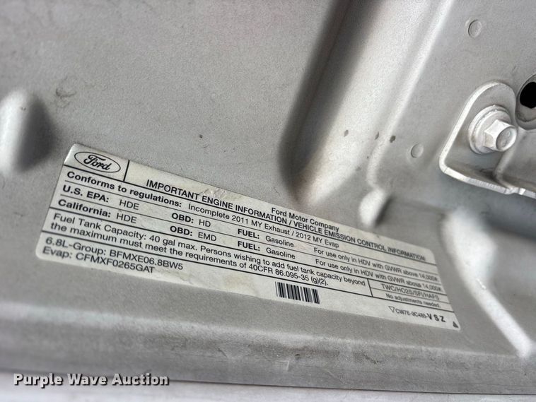 image for item ES8181 2012 Ford F550 Super Duty bucket truck