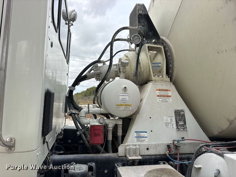 image for item ES8188 2024 Peterbilt 567 ready mix truck