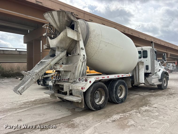 image for item ES8189 2024 Peterbilt 567 ready mix truck