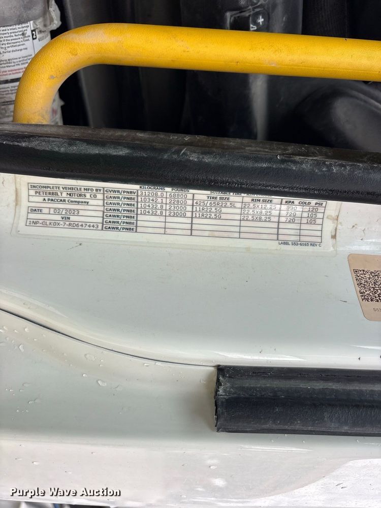 image for item ES8189 2024 Peterbilt 567 ready mix truck