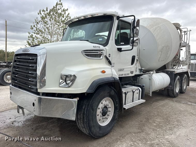 2024 Freightliner 114SD ready mix truck