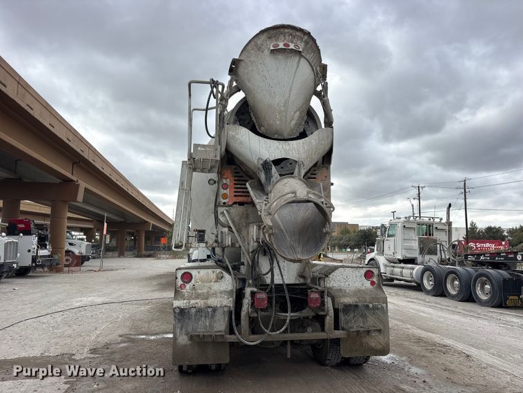 image for item ES8190 2024 Freightliner 114SD ready mix truck
