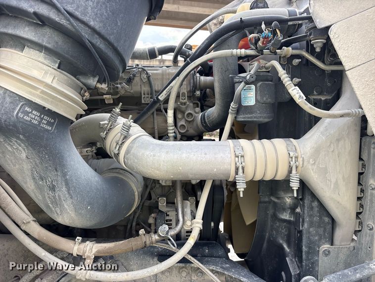 image for item ES8190 2024 Freightliner 114SD ready mix truck