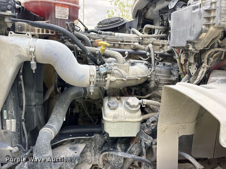 image for item ES8190 2024 Freightliner 114SD ready mix truck