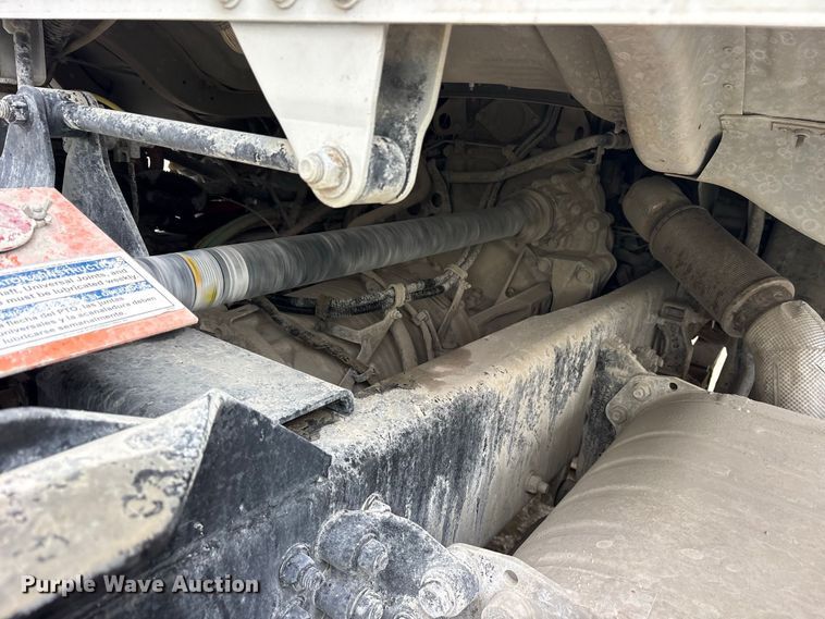 image for item ES8190 2024 Freightliner 114SD ready mix truck