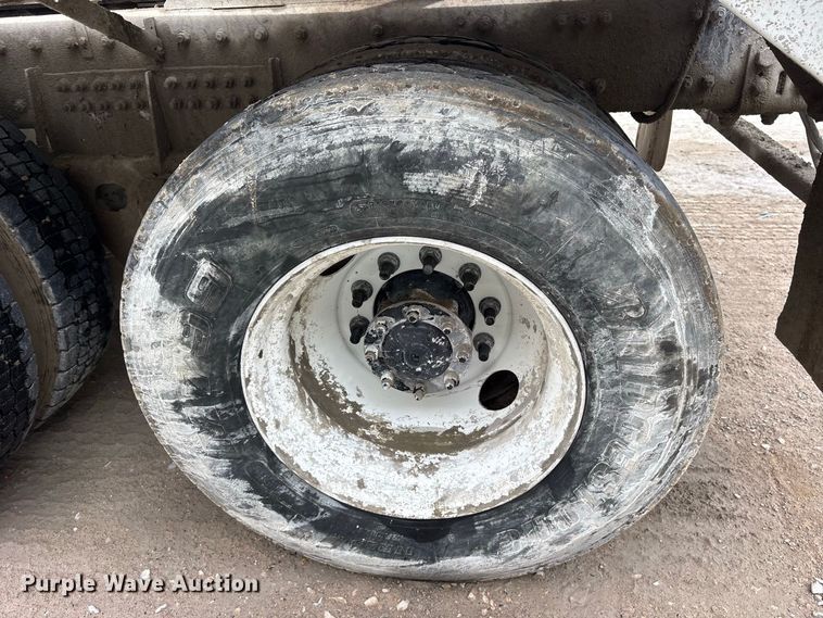 image for item ES8190 2024 Freightliner 114SD ready mix truck