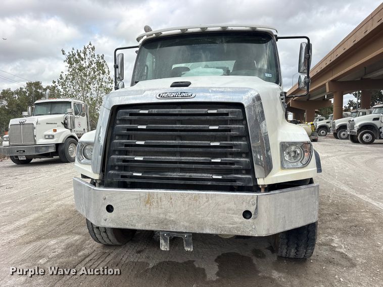 image for item ES8191 2024 Freightliner 114SD ready mix truck