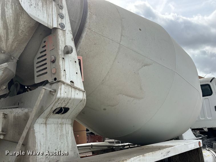 image for item ES8191 2024 Freightliner 114SD ready mix truck