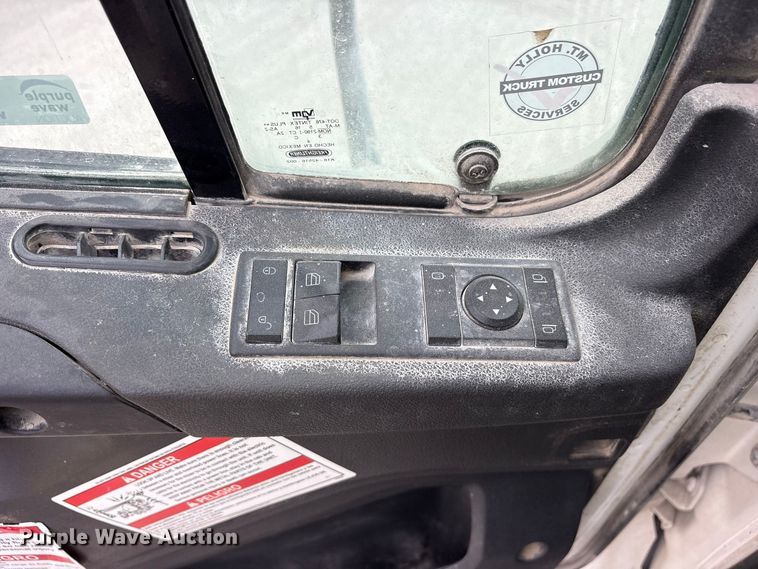 image for item ES8191 2024 Freightliner 114SD ready mix truck