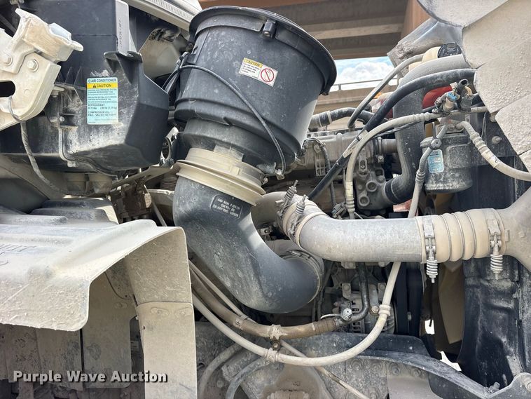 image for item ES8191 2024 Freightliner 114SD ready mix truck