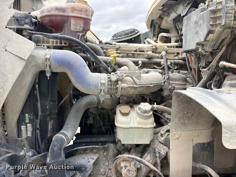 image for item ES8191 2024 Freightliner 114SD ready mix truck