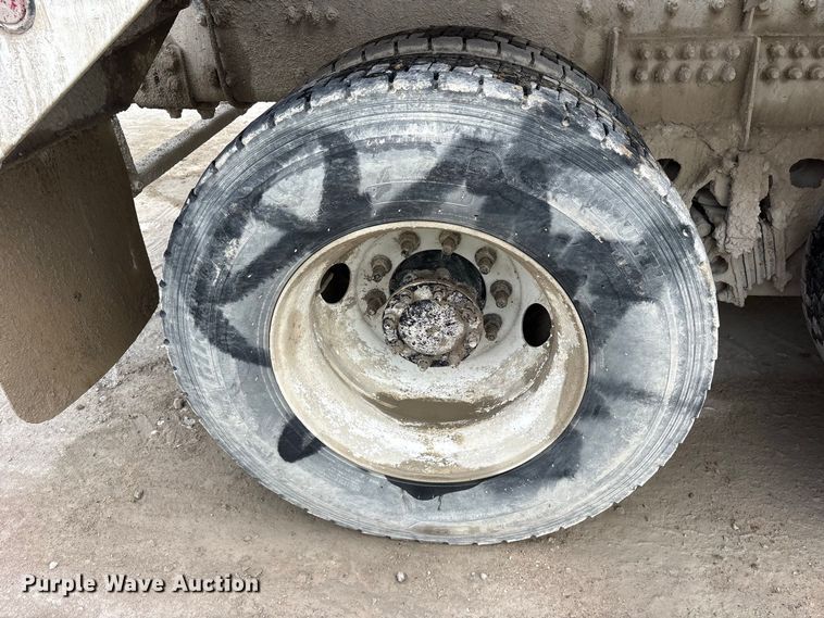 image for item ES8191 2024 Freightliner 114SD ready mix truck