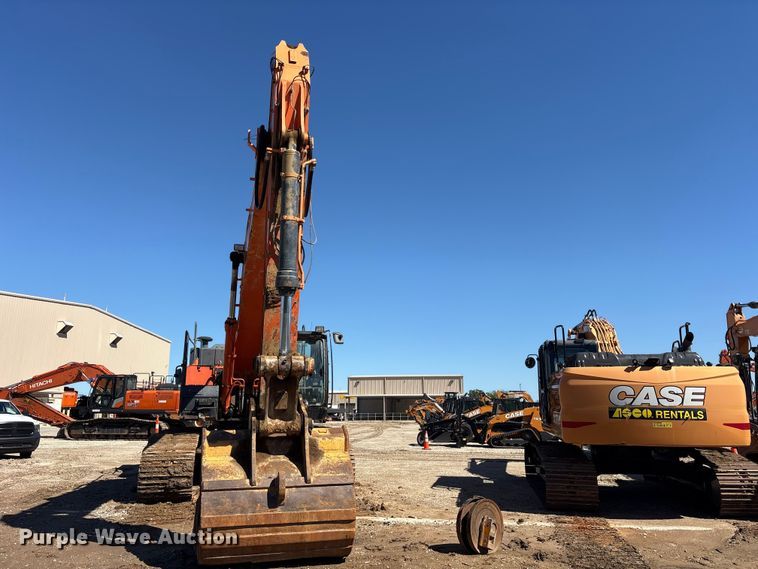 image for item ES8217 2017 Hitachi ZX470 LC-6 excavator