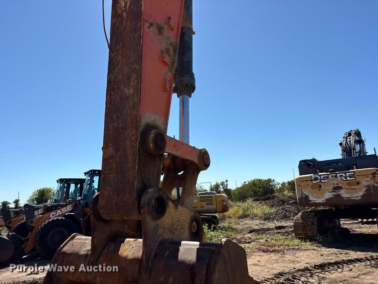 image for item ES8217 2017 Hitachi ZX470 LC-6 excavator