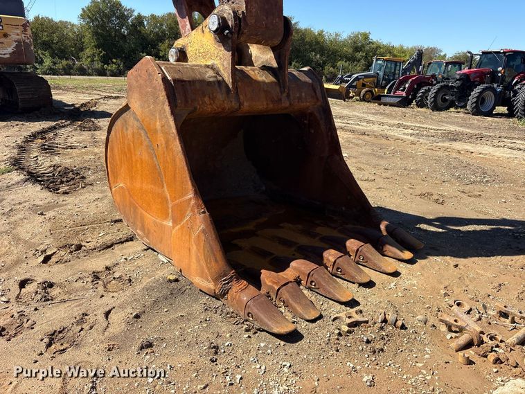 image for item ES8217 2017 Hitachi ZX470 LC-6 excavator