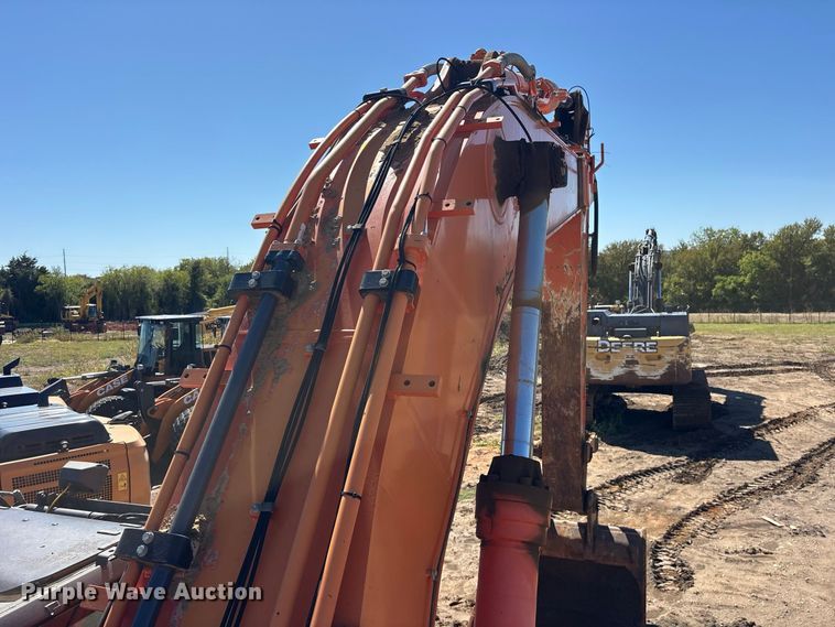 image for item ES8217 2017 Hitachi ZX470 LC-6 excavator