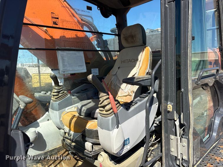 image for item ES8217 2017 Hitachi ZX470 LC-6 excavator