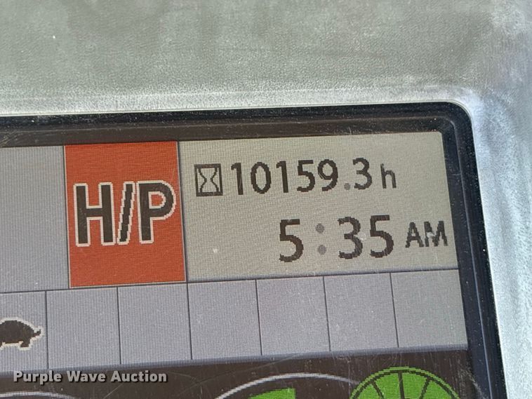 image for item ES8217 2017 Hitachi ZX470 LC-6 excavator