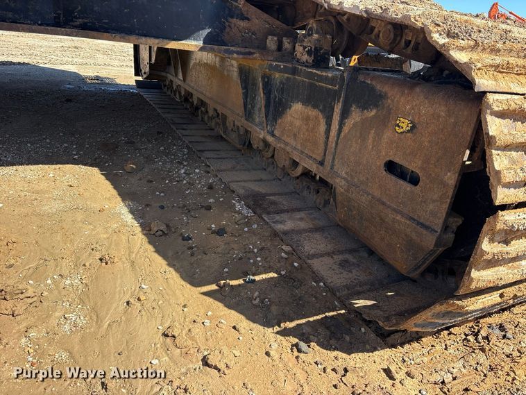image for item ES8217 2017 Hitachi ZX470 LC-6 excavator