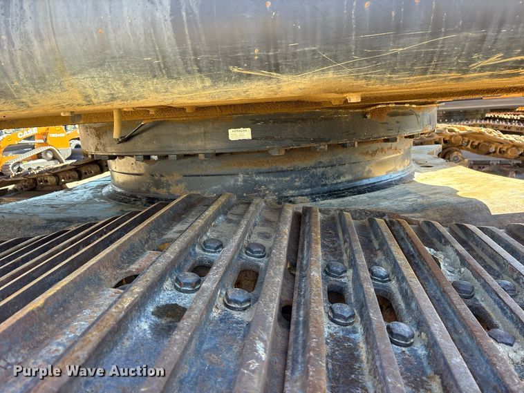 image for item ES8217 2017 Hitachi ZX470 LC-6 excavator