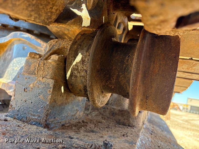 image for item ES8217 2017 Hitachi ZX470 LC-6 excavator