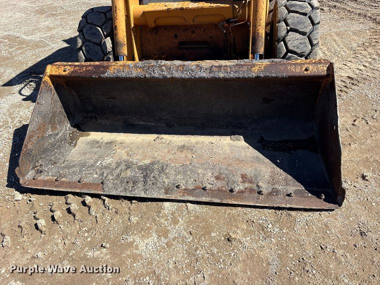 image for item ES8218 1998 Case 95XT skid steer loader