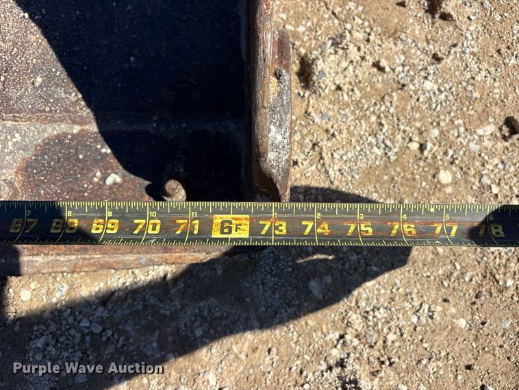 image for item ES8218 1998 Case 95XT skid steer loader