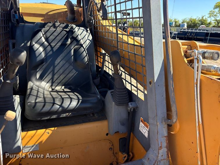 image for item ES8218 1998 Case 95XT skid steer loader