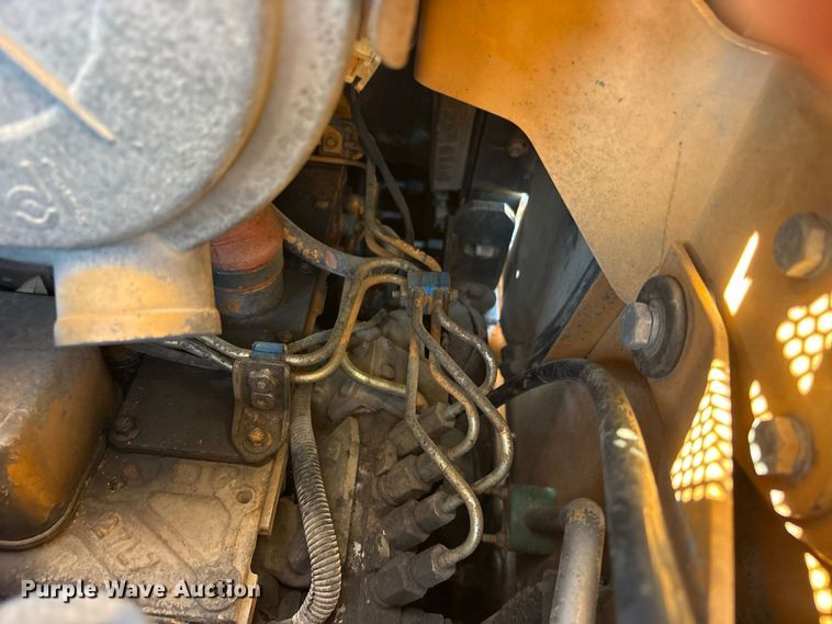 image for item ES8218 1998 Case 95XT skid steer loader