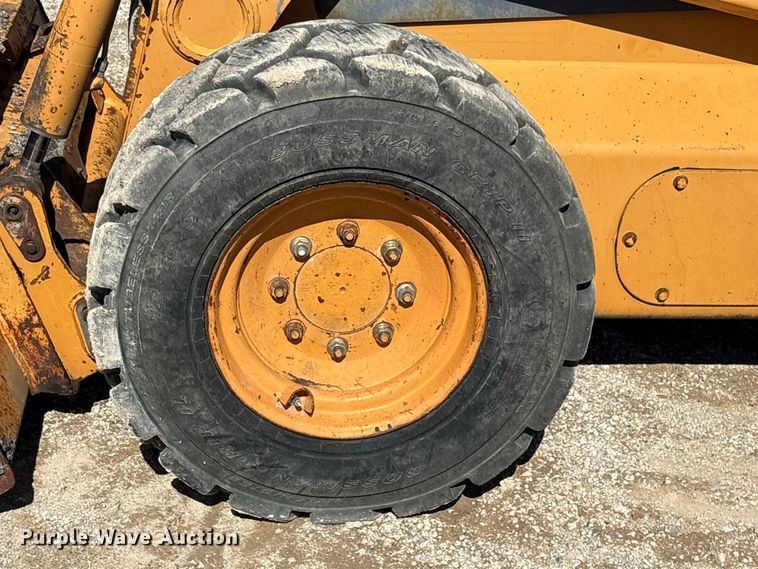 image for item ES8218 1998 Case 95XT skid steer loader